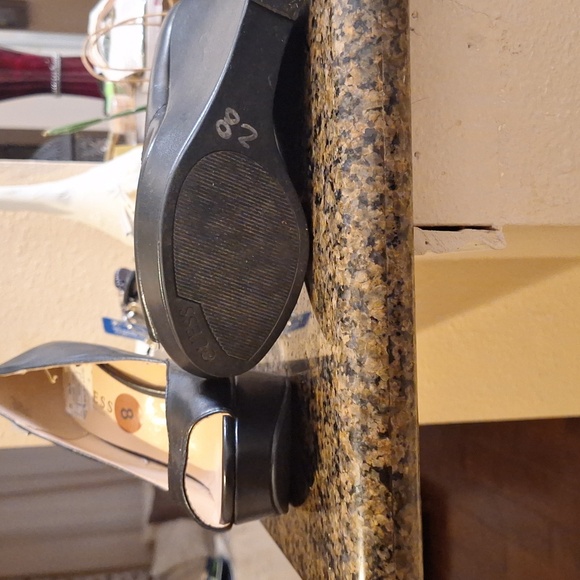 Guess Black Wedges - Picture 3 of 3